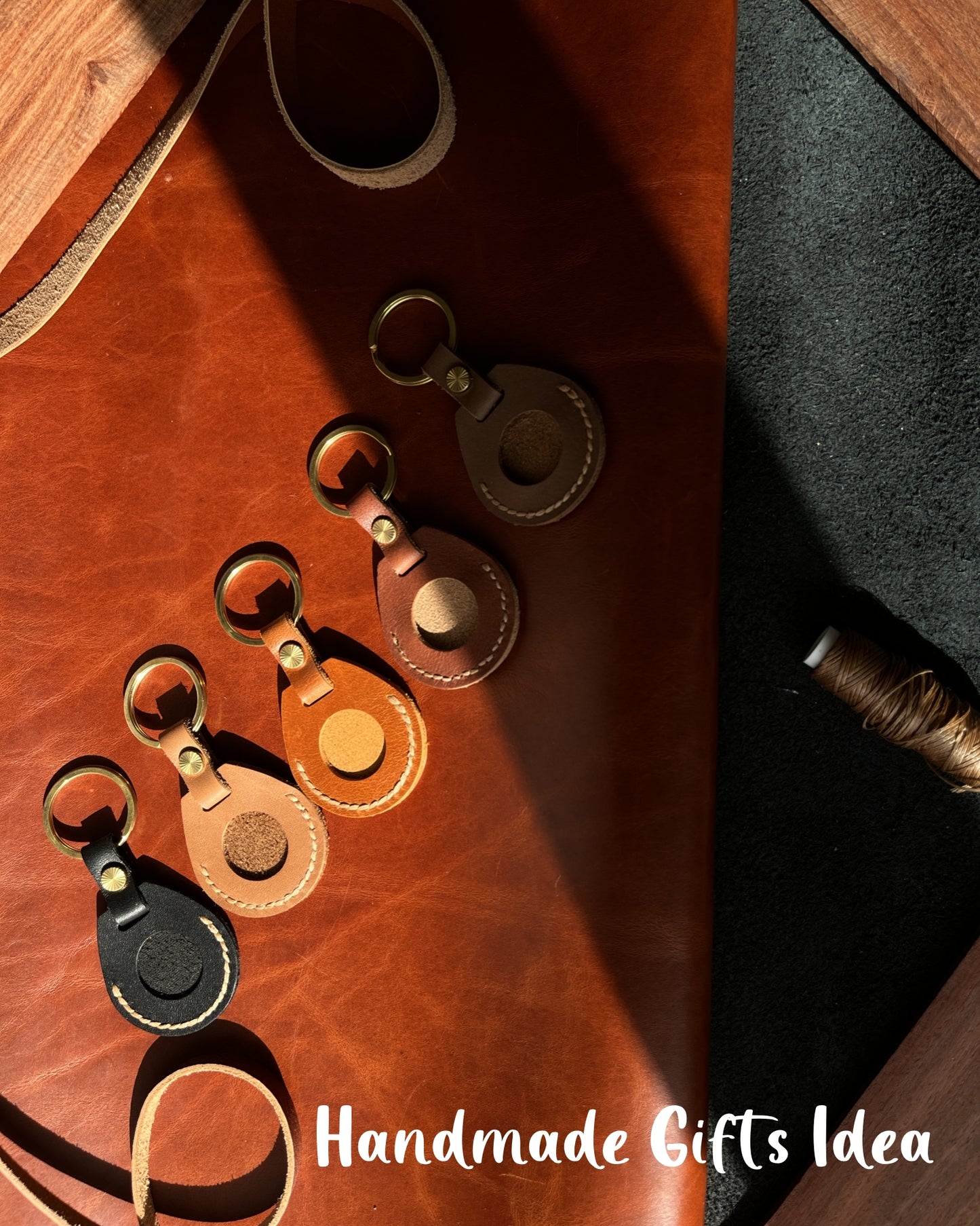 Compatible with Airtag Keychain Holder Full-grain Genuine Leather Air Tag Key Ring Case Women Men Gifts Handmade ( Italian Brown )